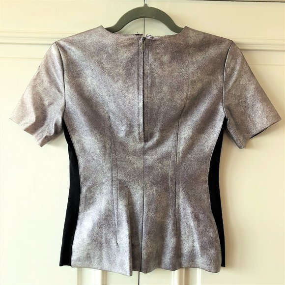 *NWOT* Flattering Statement Piece by BCBGMaxAzria - Vegan Leather Silver Top XXS - Picture 4 of 16